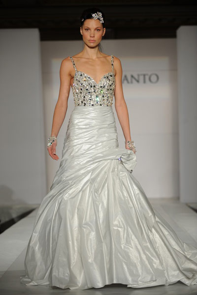 Ines Di Santo Diamond Runway