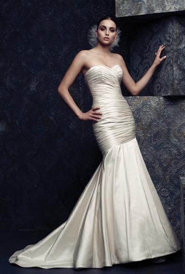 Paloma Blanca 4054