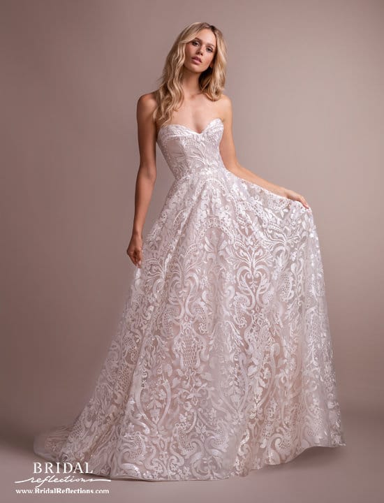 Styling the Hayley Paige Blush West Wedding Dress - Hey Wedding Lady