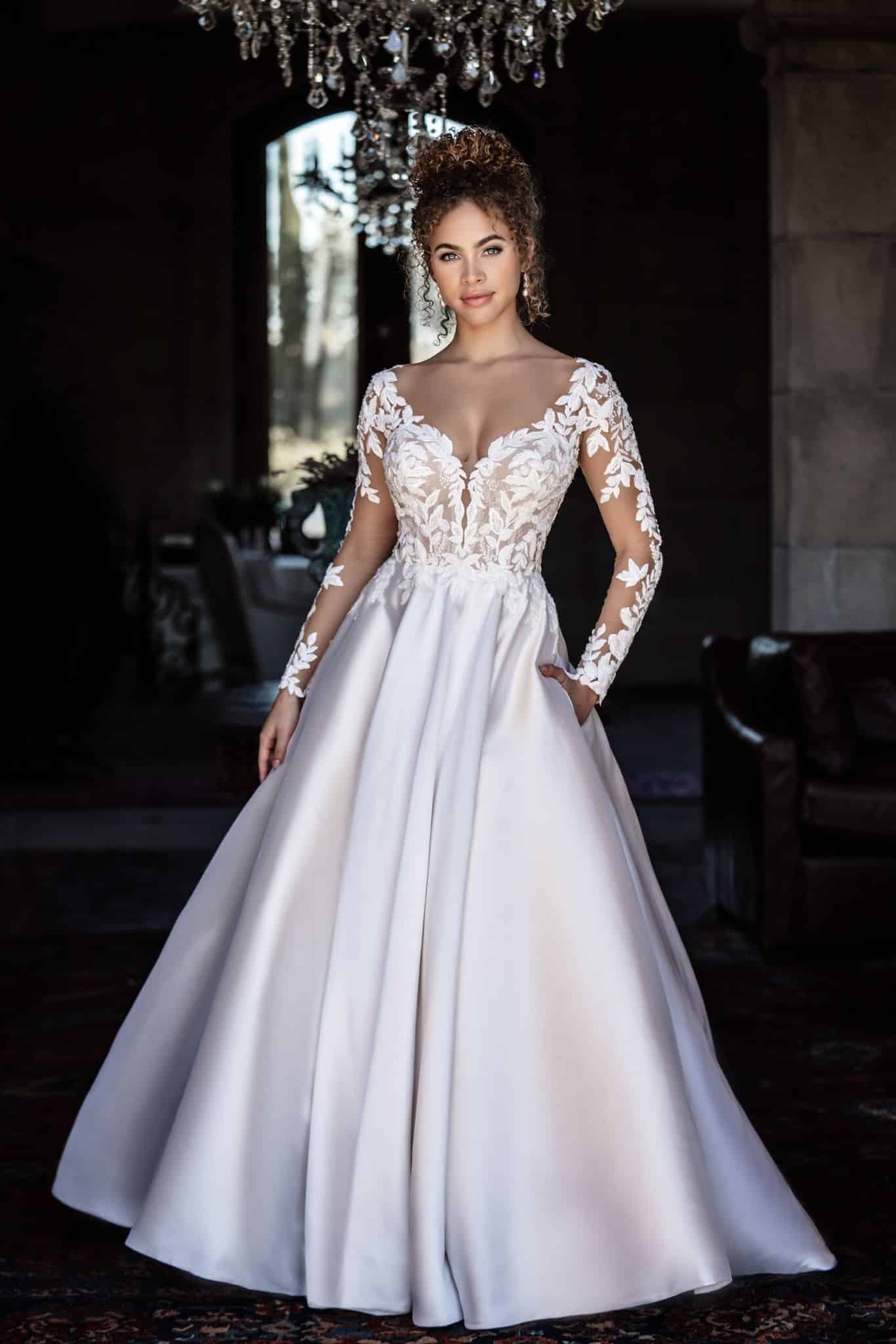Allure, 1105 Wedding Dress