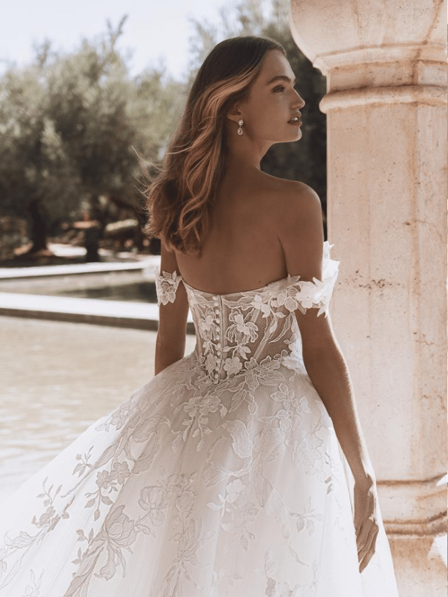 Enzoani | Vogue Wedding Dress | Bridal Reflections